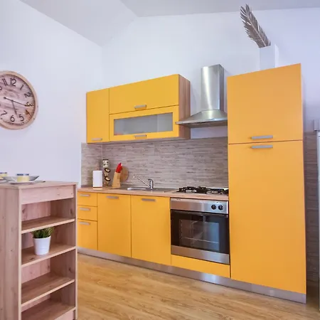 Large Specious 普拉