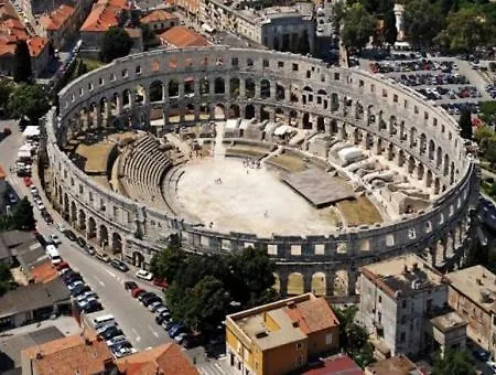 Large Specious 普拉