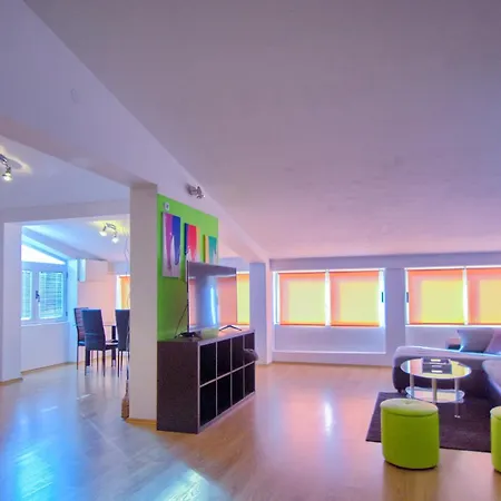 Apartment Large Specious